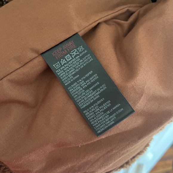 Warm brown UO teddy coat - Picture 4 of 5